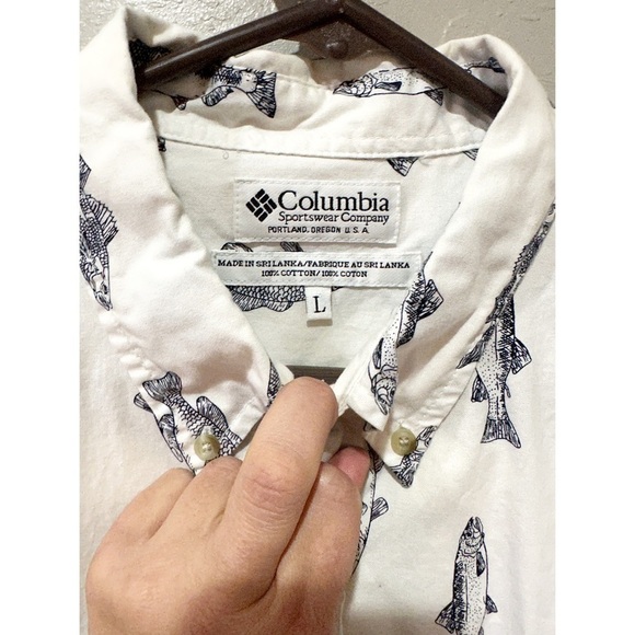 Columbia Cotton Button Down Vintage. Salmon Trout Fish Print LG - Picture 5 of 6